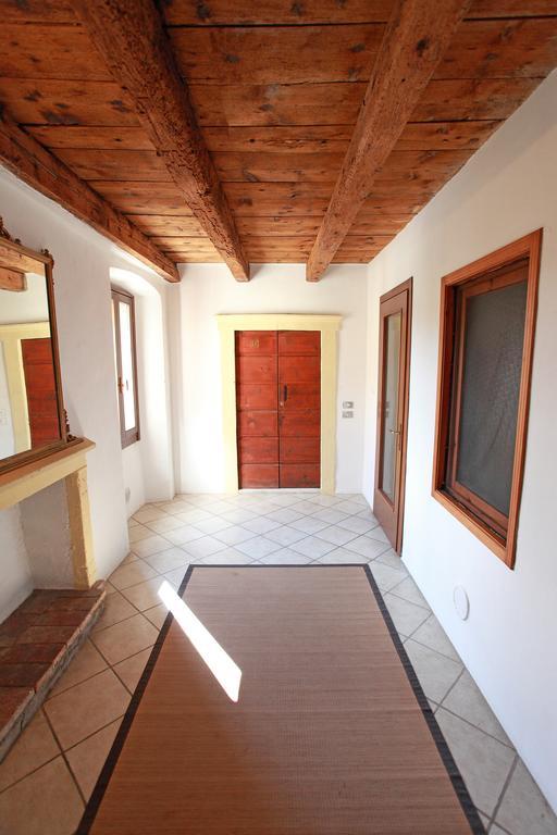 Agriturismo Licensi Del Bresa Villa Monzambano Værelse billede