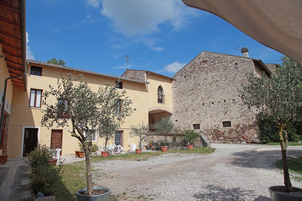 Agriturismo Licensi Del Bresa Villa Monzambano Værelse billede