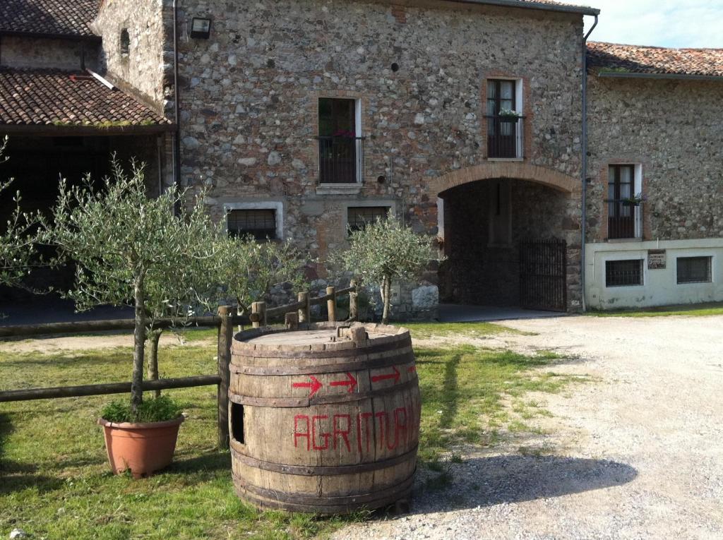 Agriturismo Licensi Del Bresa Villa Monzambano Værelse billede