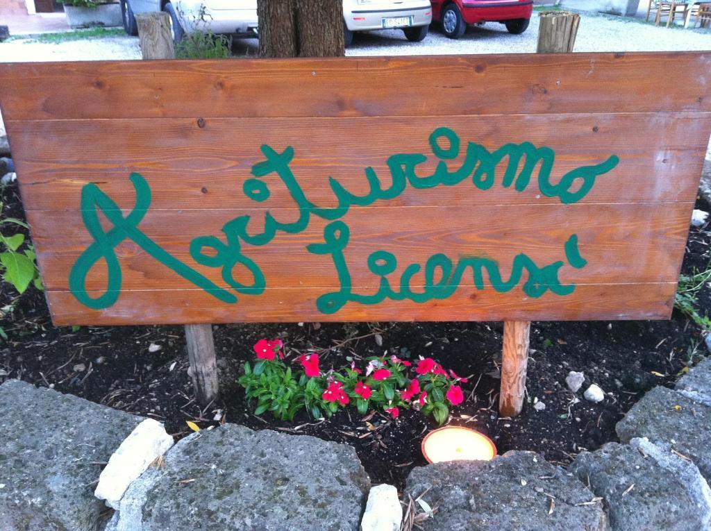 Agriturismo Licensi Del Bresa Villa Monzambano Værelse billede