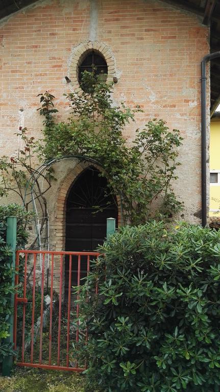 Agriturismo Licensi Del Bresa Villa Monzambano Eksteriør billede