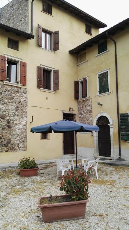 Agriturismo Licensi Del Bresa Villa Monzambano Eksteriør billede