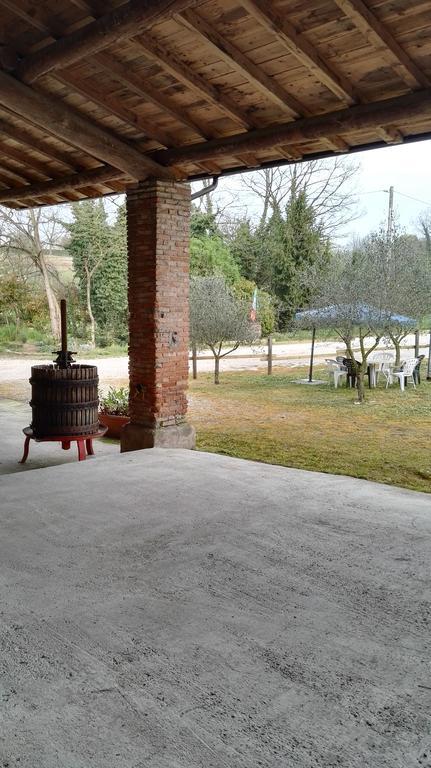 Agriturismo Licensi Del Bresa Villa Monzambano Eksteriør billede