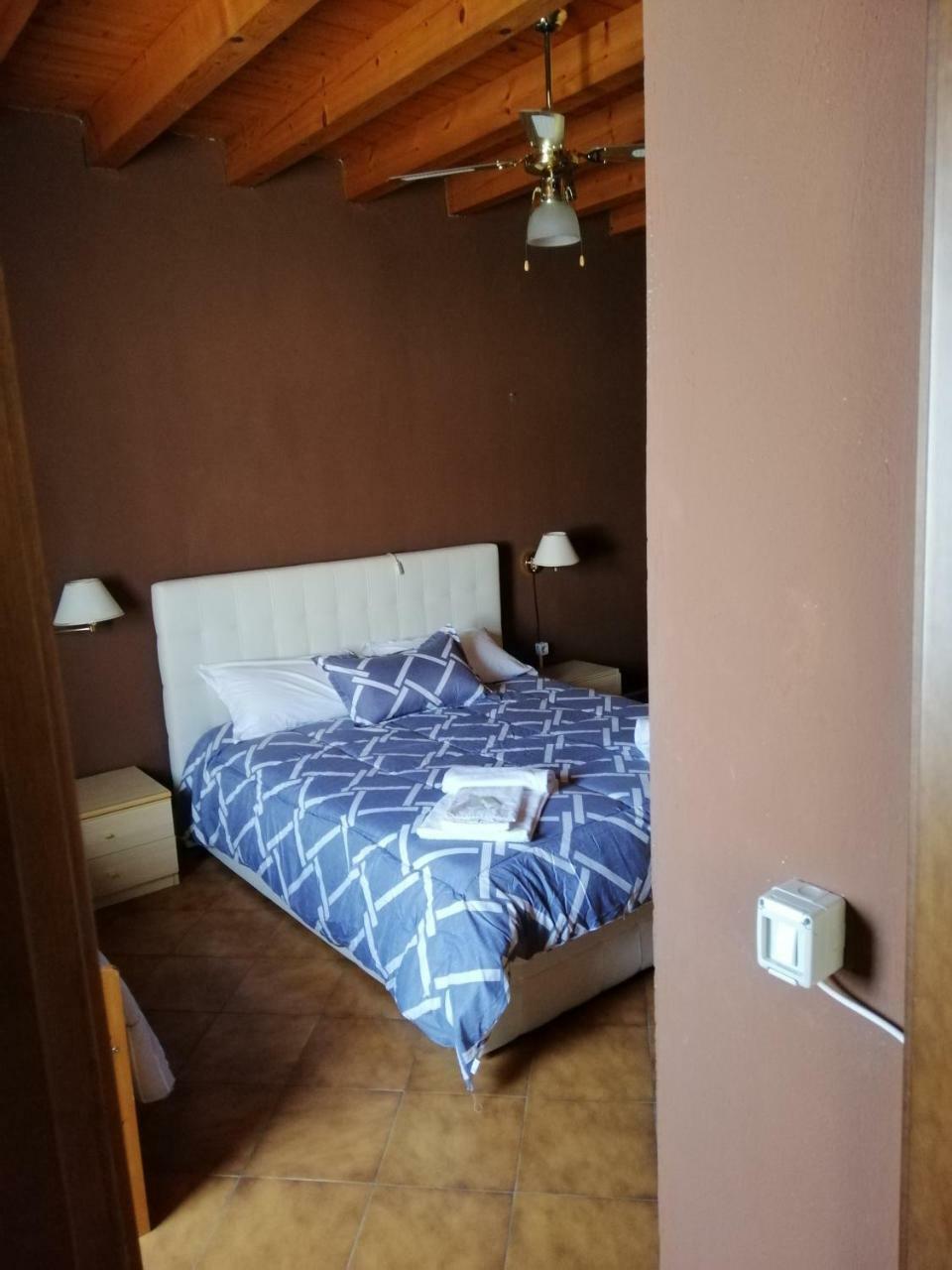 Agriturismo Licensi Del Bresa Villa Monzambano Eksteriør billede